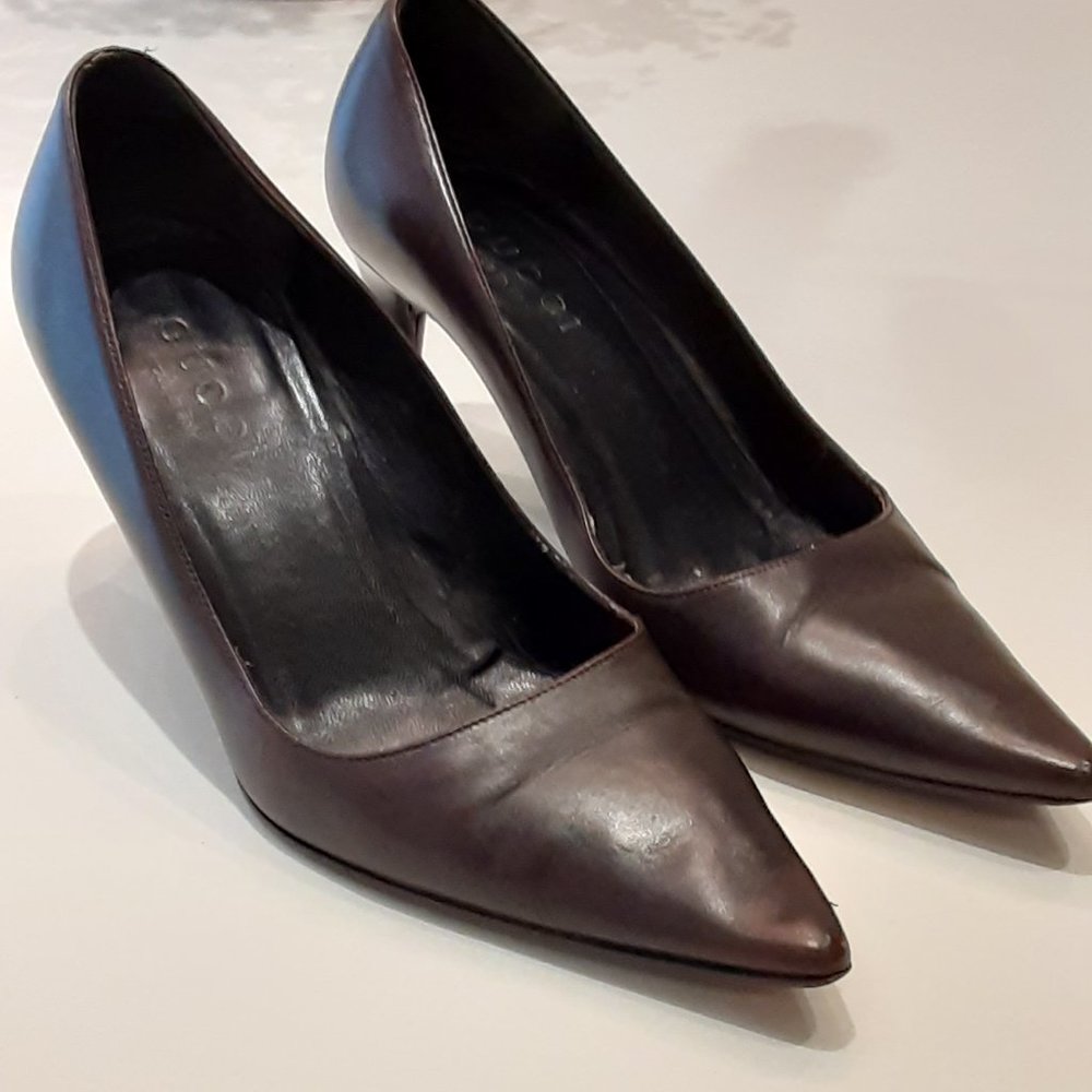 GUCCI authentic vintage pumps size 6 1/2